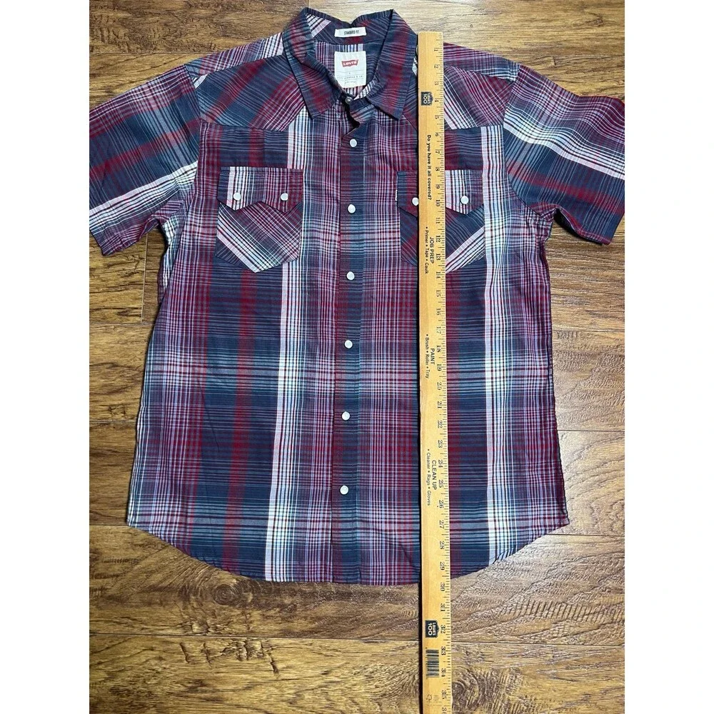 Levis levis shirt